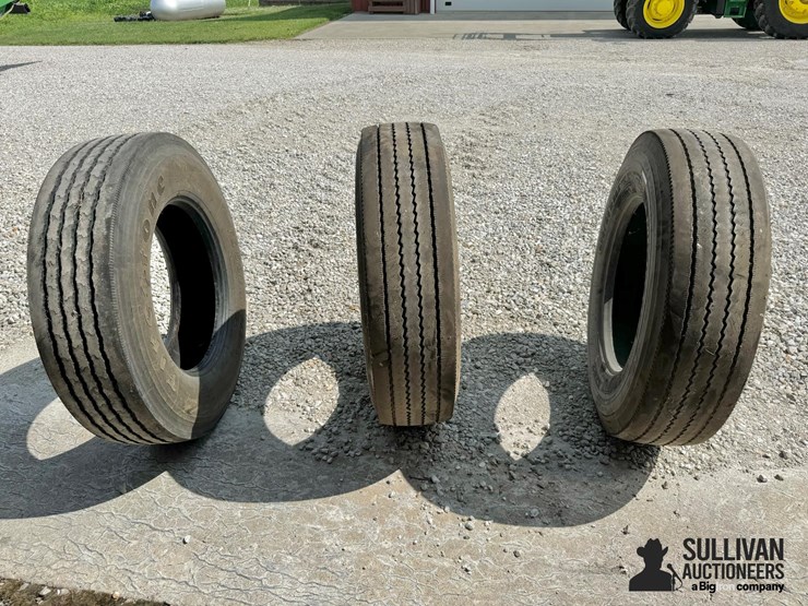 22.5”-truck-tires-image-6