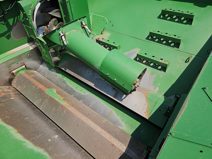 2001-john-deere-9650-sts-image-15