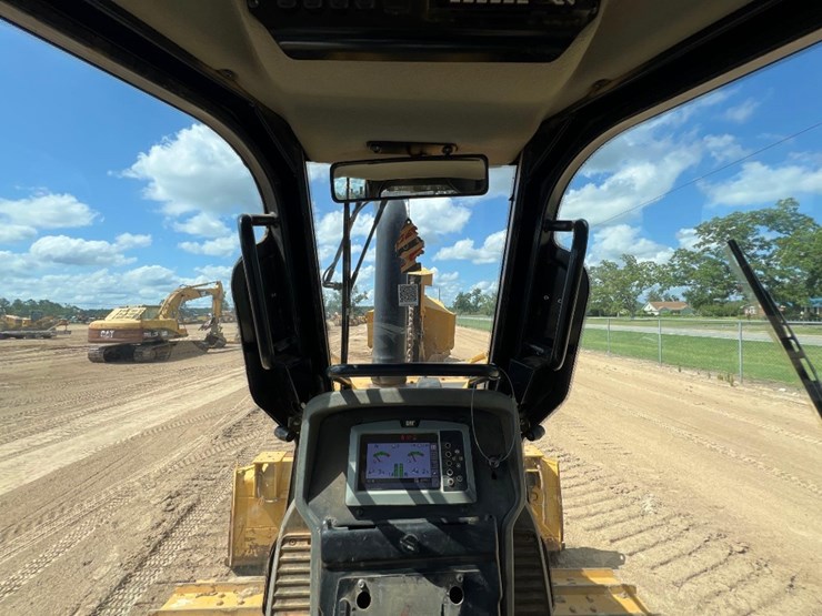 2019-caterpillar-d5k2-lgp-image-43