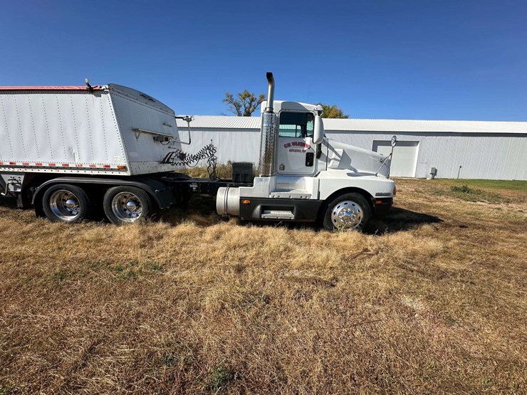 1995-kenworth-t600-image-9