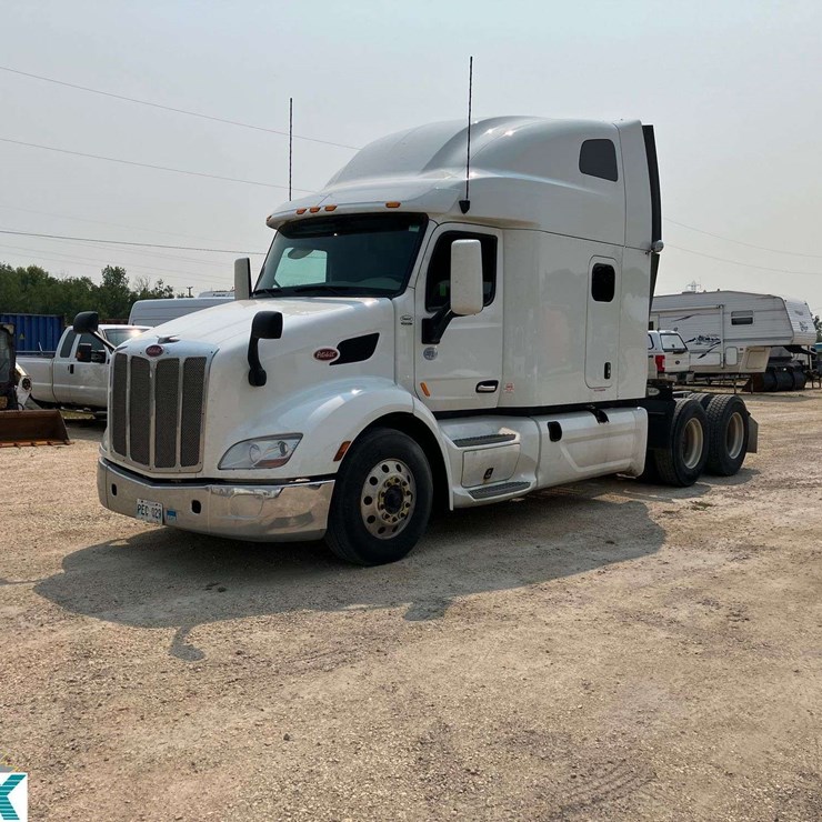 2020 PETERBILT 579