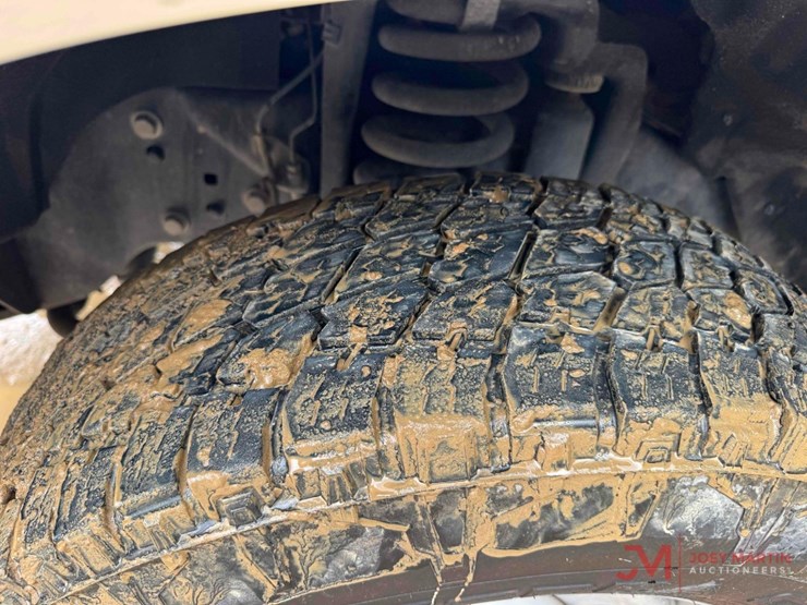 2017-ford-f250-xl-image-8
