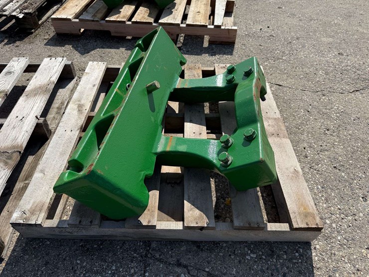john-deere-r-image-1