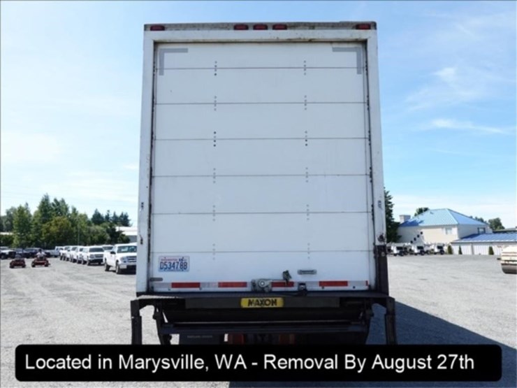 freightliner-fl70-image-25