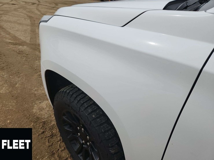 2018-gmc-yukon-slt-image-32
