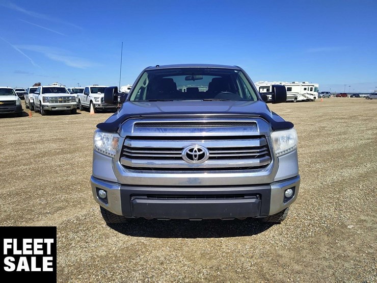 2017-toyota-tundra-image-18