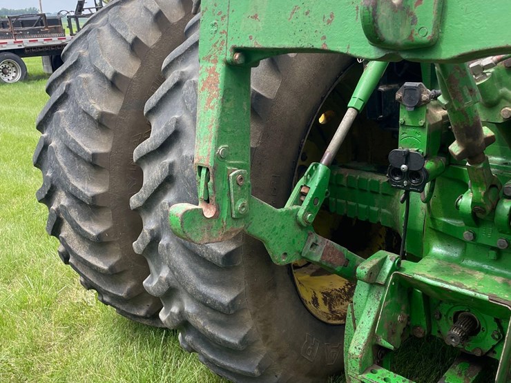 john-deere-4755-image-14