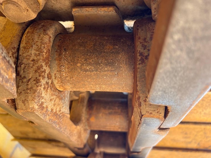 2008-caterpillar-d6t-lgp-image-13