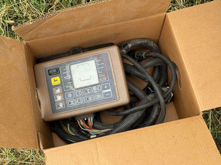 john-deere-567-image-18