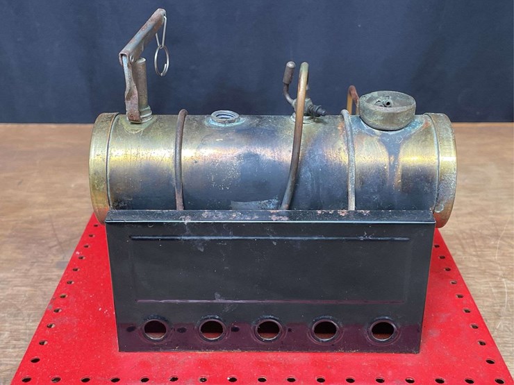 steam-engine-nib-mamod-image-10