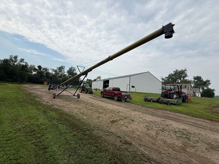 harvest-international-a1072-image-7
