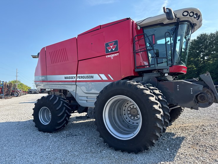 2012-massey-ferguson-9540-image-7