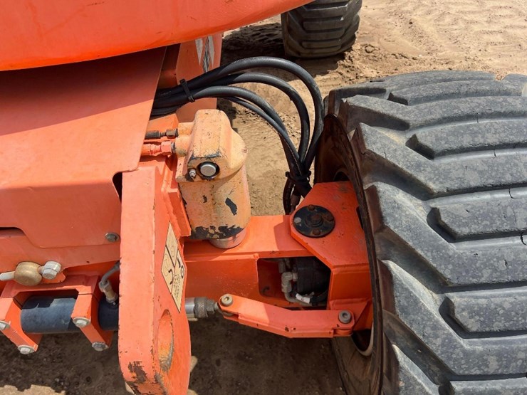 2008-jlg-450aj-image-14