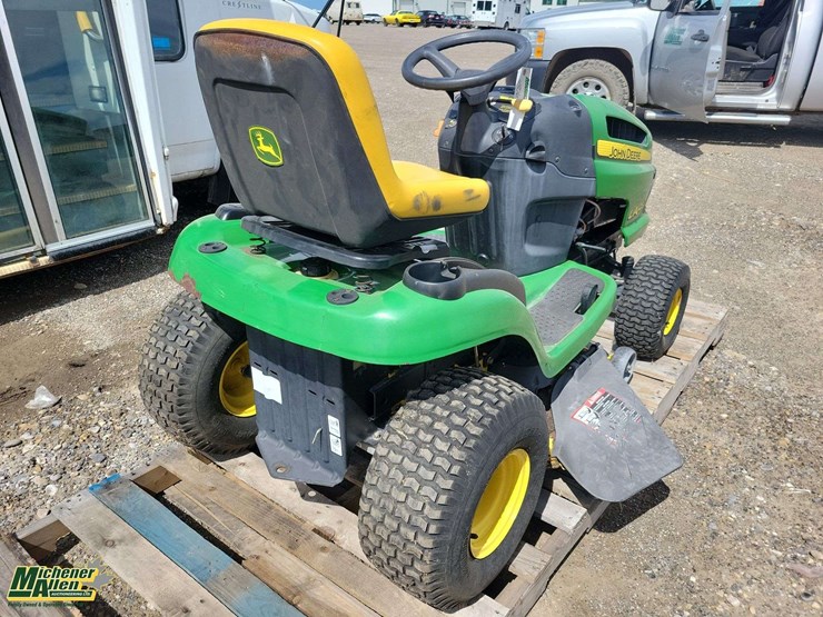 john-deere-la100-image-3