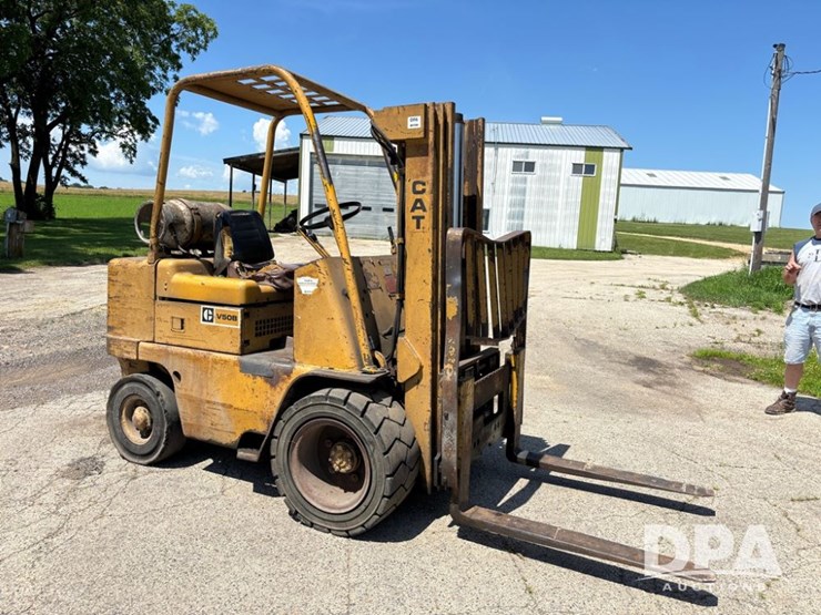 caterpillar-v50b-image-1