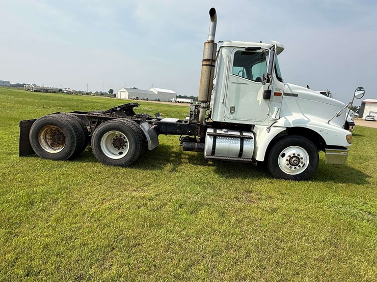 2000-international-9100-image-7