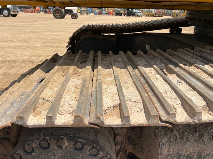 2019-komatsu-pc290-lc-11-image-35