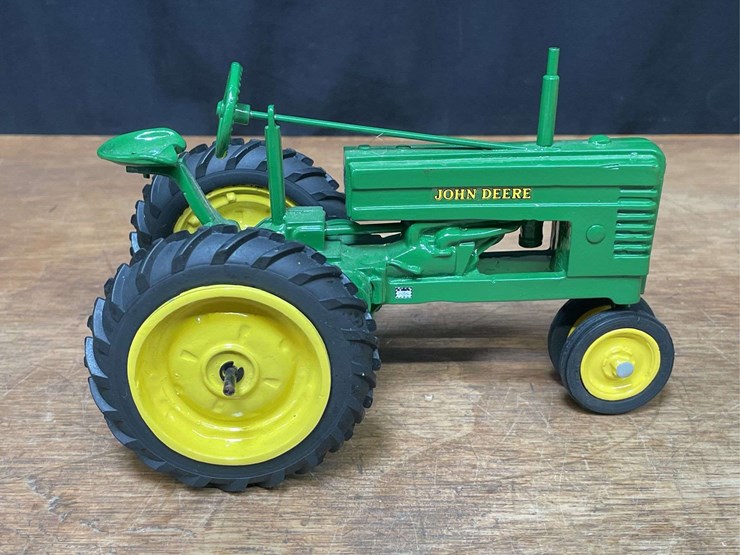 1/16-john-deere-h-1988-back-east-nib-nb&k-image-10