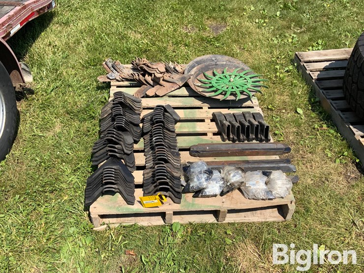 pallet-of-farm-support-image-2