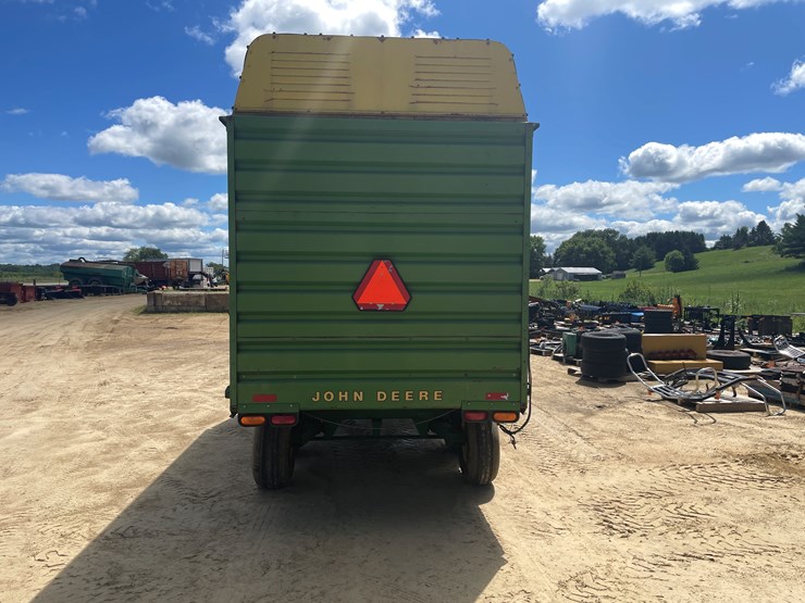 john-deere-716a-image-7