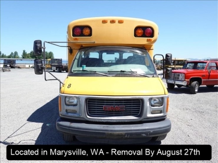 2000-gmc-3500-image-10