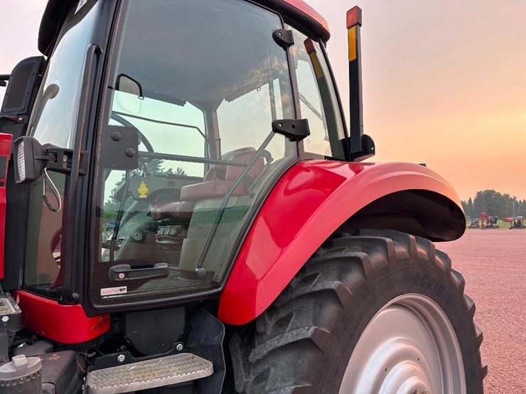 2012-case-ih-magnum-260-image-15