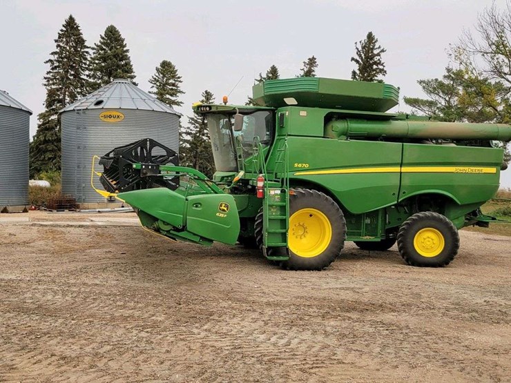 2011-john-deere-635f-image-9