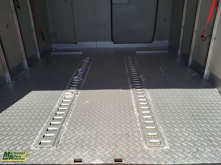 2017-ford-transit-image-25