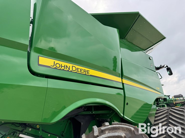 2022-john-deere-s780-image-16