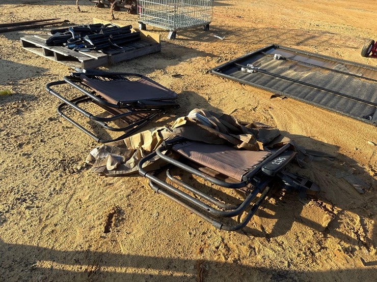 2215---2---camping-lounge-chairs-image-1