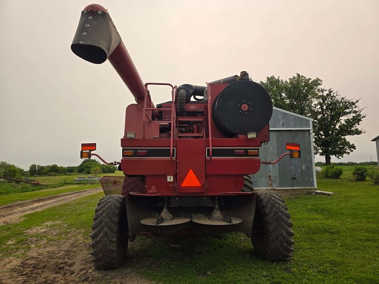 2002-case-ih-2388-image-51