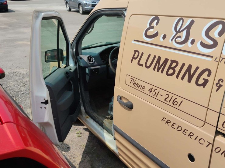 2013-ford-transit-connect-image-9