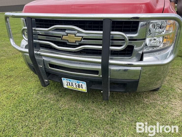 2010-chevrolet-silverado-3500-image-13