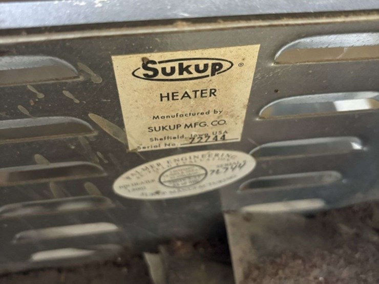 24”-sukup-liquid-propane-heater,-used-for-6-seasons-until-strom-in-’22-took-the-bin-away-image-7