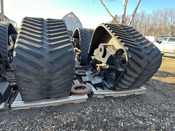 new-holland-t9.670-image-5