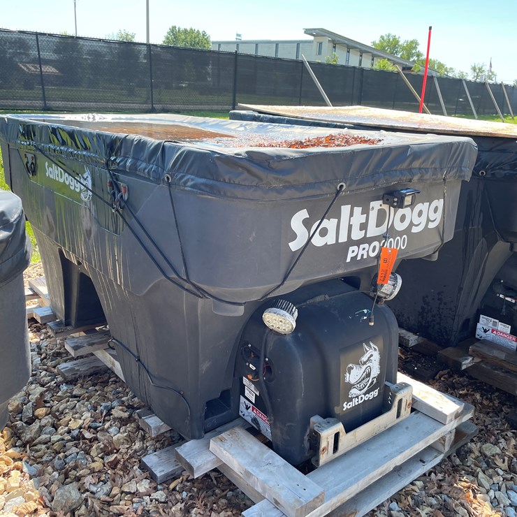 2000 SALT DOGG PRO2000