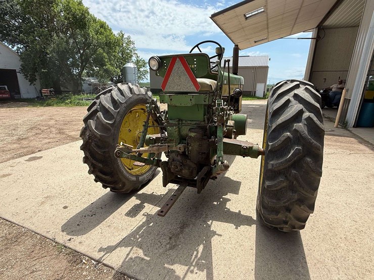 1959-john-deere-730-image-9