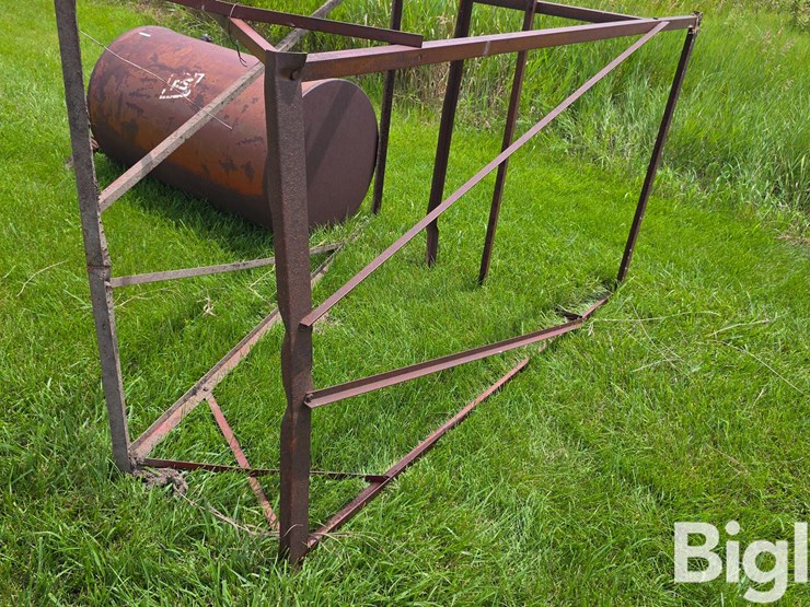 300-gallon-fuel-tank-&-stand-image-16