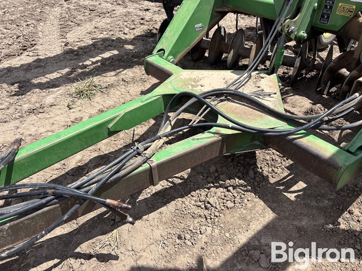 1990-john-deere-630-image-10