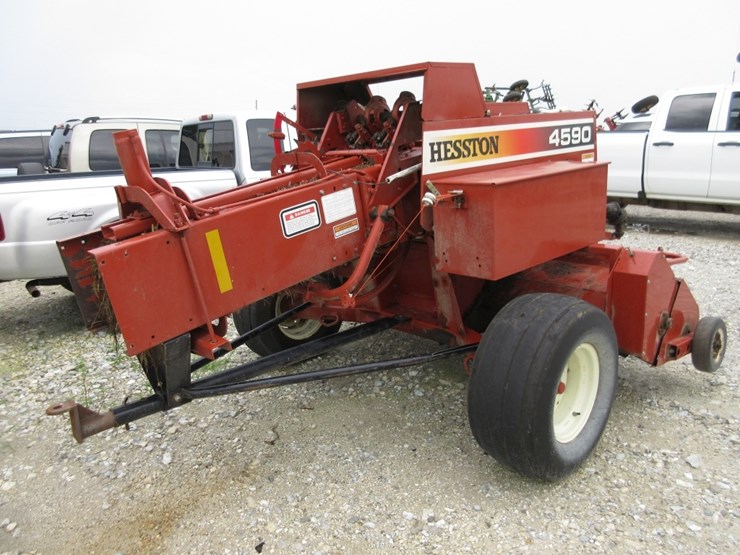 hesston-4590-image-2