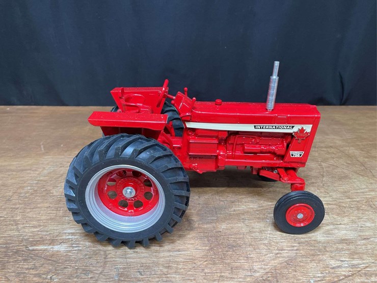 1/16-ih-756-1994-ontario-nib-sm-image-8