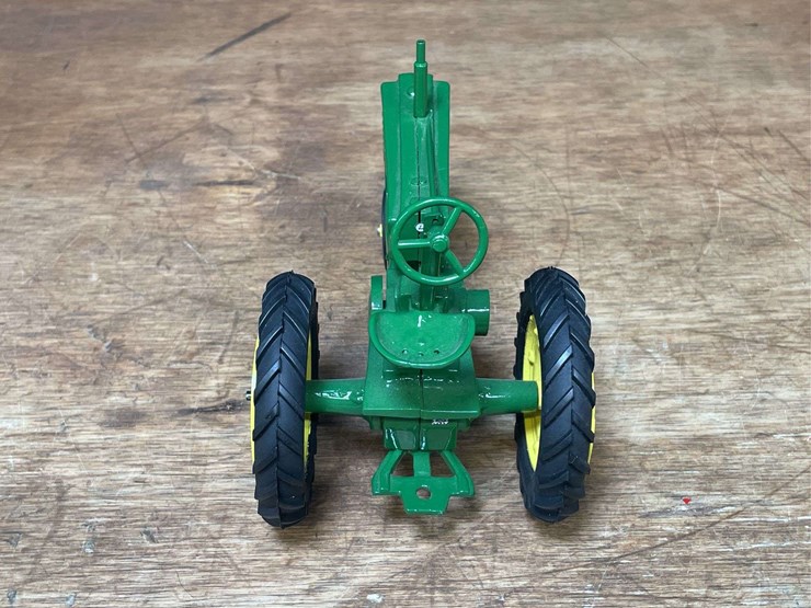 1/16-john-deere-h-1988-back-east-nib-nb&k-image-8