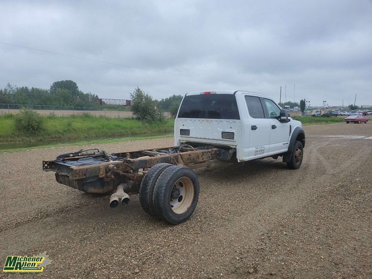 2018-ford-550-image-4