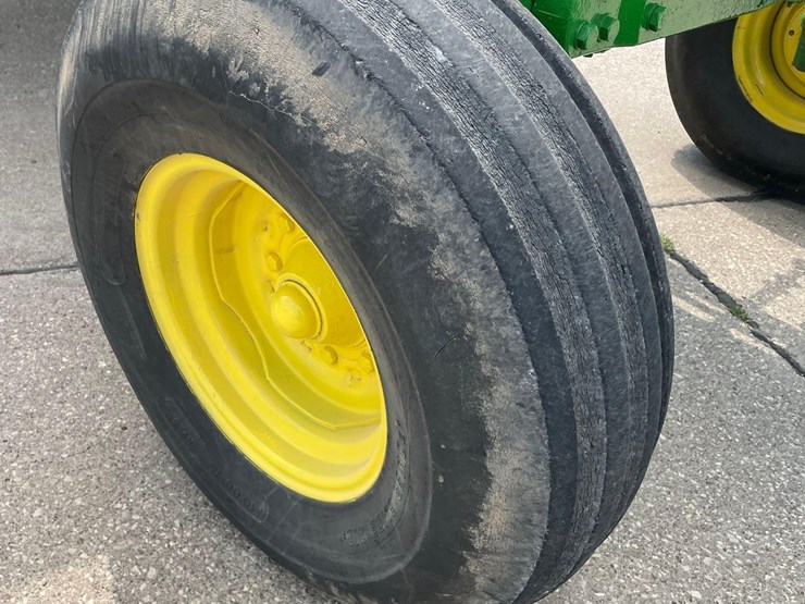 john-deere-4230-image-17
