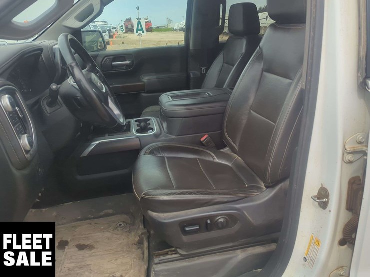 2020-gmc-sierra-1500-image-11