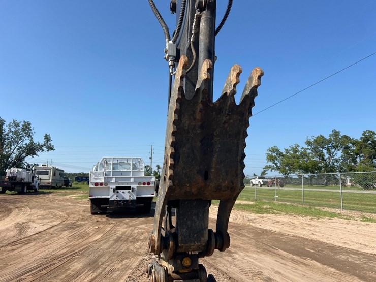 deere-85g-image-11