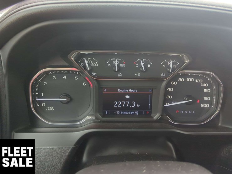 2022-gmc-sierra-2500hd-image-7