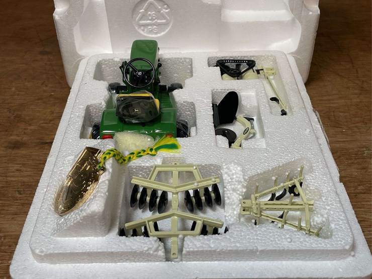 1/16-john-deere-140-l&g-set-precision-nib-ertl-image-7
