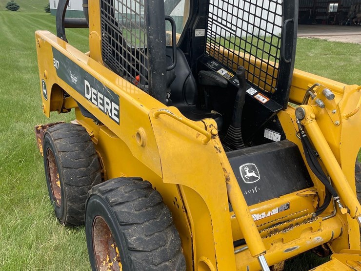 2006-john-deere-317-image-13
