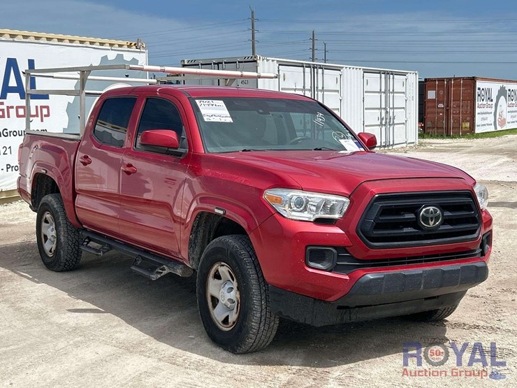 2021-toyota-tacoma-image-2